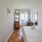 Rent 7 bedroom apartment in Lisbon