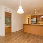 Appartement de 861 m² avec 2 chambre(s) en location à North Vancouver