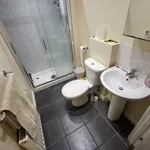 Rent 6 bedroom house in North East England