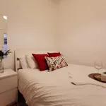 Rent a room in Madrid