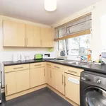 apartment Malmesbury House, Bow, London E3