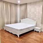 Rent 1 bedroom apartment of 105 m² in Bangkok