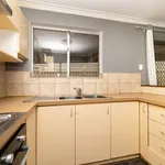 Rent 3 bedroom house in  Armadale WA 6112                        