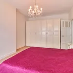 Huur 2 slaapkamer appartement van 75 m² in Staatsliedenbuurt