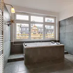 Rent a room of 180 m² in Frankfurt am Main