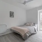 Rent 4 bedroom apartment in Madrid