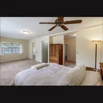 Rent 3 bedroom house in Canyon Lake