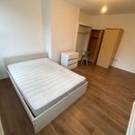 Rent 4 bedroom flat in East Of England