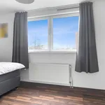 Huur 4 slaapkamer huis van 177 m² in Almere