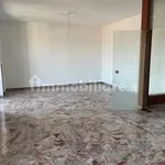 Rent 4 bedroom apartment of 100 m² in Alessandria