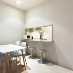 Rent 2 bedroom apartment of 646 m² in Barcelona