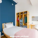 Miete 3 Schlafzimmer wohnung von 12 m² in Frankfurt