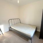 Rent 5 bedroom flat in West Midlands
