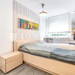 Najam 3 spavaće sobe stan od 84 m² u Zagreb