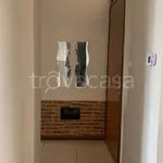 Appartamento in affitto ad Alice Castello via Borgo d'Ale, non arredato/vuoto, box, balcone - TrovaCasa