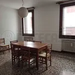 Rent 5 bedroom apartment of 120 m² in Vicenza