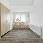 Pronajměte si 2 ložnic/e byt o rozloze 60 m² v Kouřim