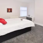 Rent 3 bedroom house in Stoke-on-Trent