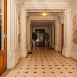 Rent 1 bedroom apartment of 42 m² in Paris