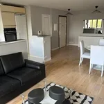 Appartement de 58 m² avec 2 chambre(s) en location à Saint-Cloud