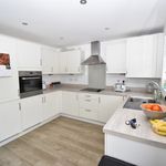 Rent 3 bedroom house in Stratford-on-Avon