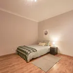 Rent 6 bedroom apartment in Lisbon