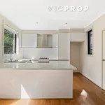 Rent 5 bedroom house in Melbourne