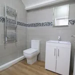 Rent 2 bedroom flat in Cardiff