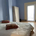 Maison de 120 m² avec 6 chambre(s) en location à Pézenas