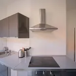 Rent 4 bedroom apartment of 65 m² in Berlin