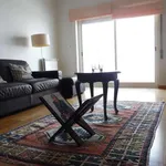 Alugar 2 quarto apartamento de 127 m² em Cascais