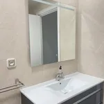 Rent 3 bedroom apartment in Malaga