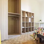 Rent a room in padua