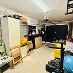 Rent 4 bedroom house in East Midlands