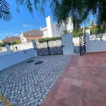 Alugar 2 quarto apartamento de 61 m² em Albufeira