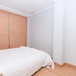 Rent 1 bedroom apartment of 538 m² in Valencia