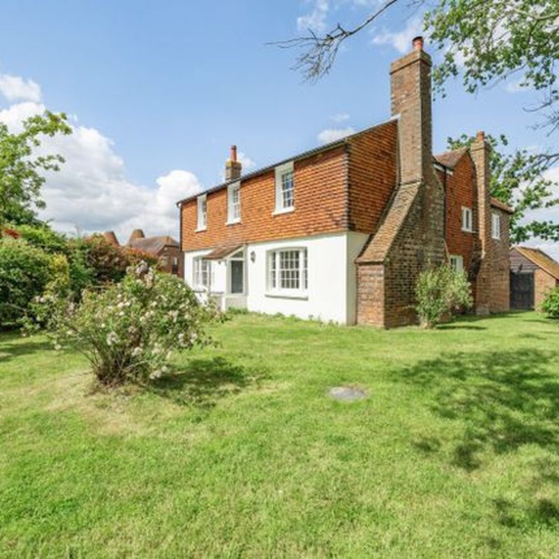 Farmhouse to rent in Sherenden Road, Tonbridge TN11