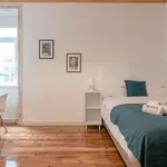 Rent 5 bedroom apartment in Lisbon