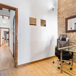 Rent 4 bedroom apartment of 60 m² in Barcelona