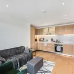 Rent 1 bedroom apartment of 52 m² in London