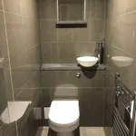 Rent 10 bedroom house in Swansea