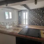 Rent 4 bedroom house of 80 m² in Le