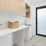 Rent 4 bedroom house in Wollongong