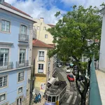 Rent 3 bedroom apartment in Lisbon