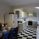 Rent 6 bedroom house in East Midlands