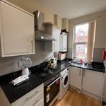 Rent 4 bedroom house in Yorkshire And The Humber