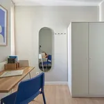 Rent a room in lisbon