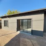 Rent 1 bedroom house in Roodepoort