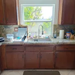 Rent 3 bedroom house in Santa Ana