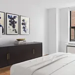 Rent 2 bedroom apartment in Manhattan